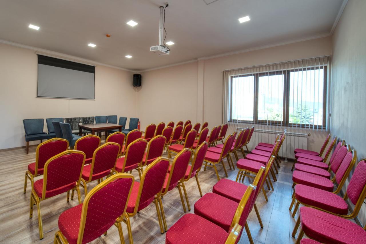 Residence Konstantina Palace Καζανλούκ Εξωτερικό φωτογραφία